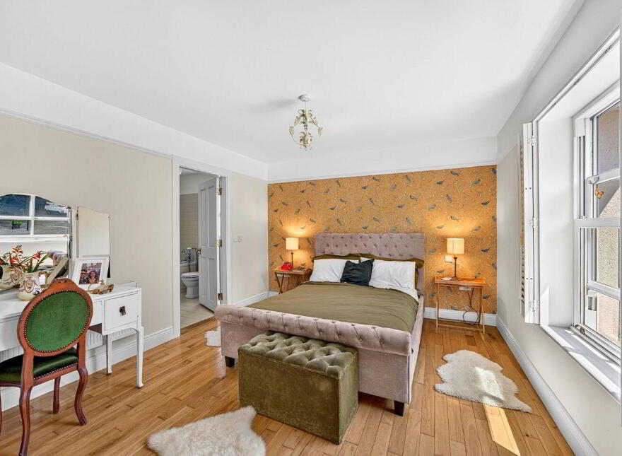 Sandybay House, Creaghduff, Coosan, Athlone, N37A0H2