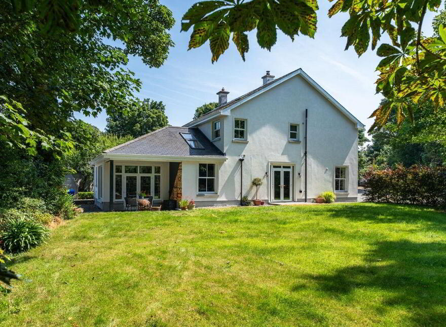 Sandybay House, Creaghduff, Coosan, Athlone, N37A0H2