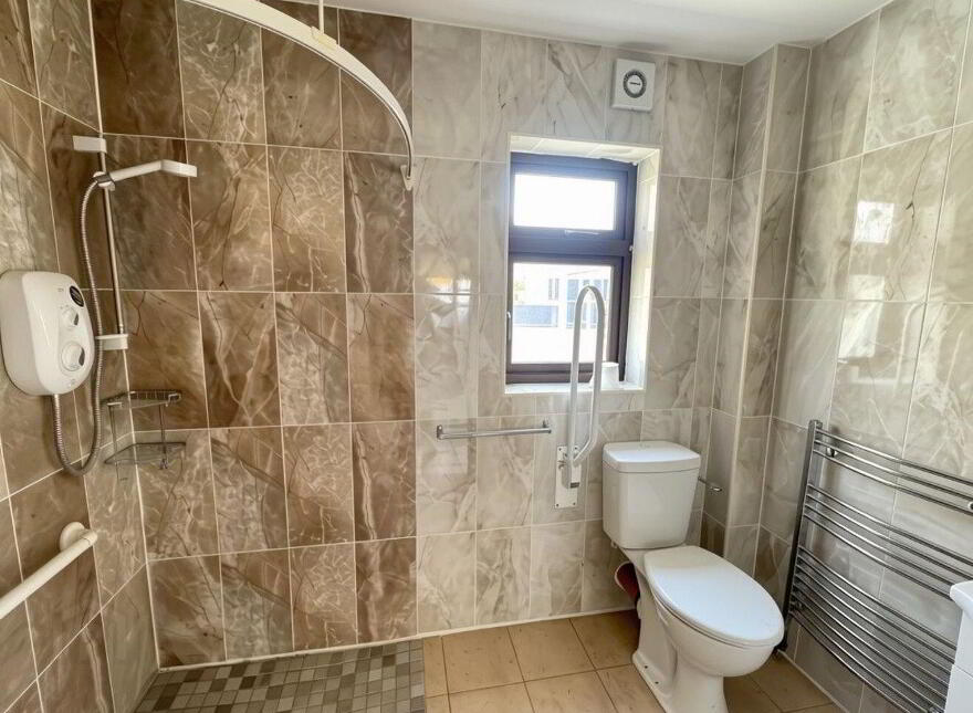 30 Saint Joseph's Villas, Athlone, N37E7K8