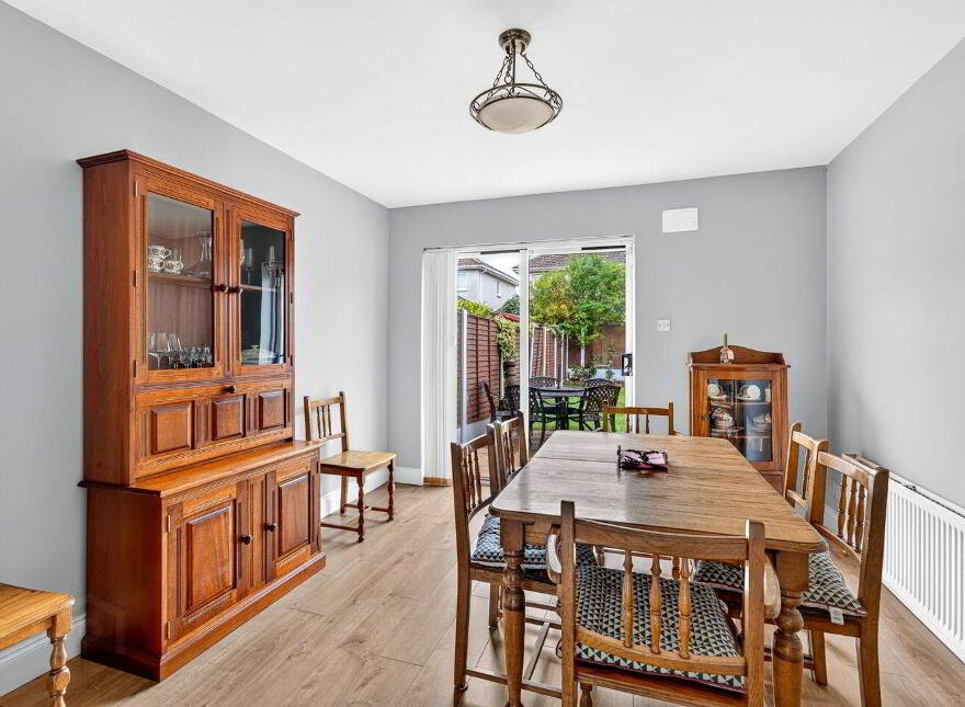 4 Woodville Court, Woodville Grange, Athlone, N37FY52