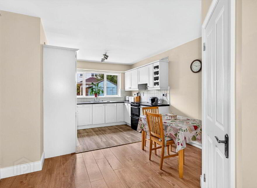 4 Woodville Court, Woodville Grange, Athlone, N37FY52