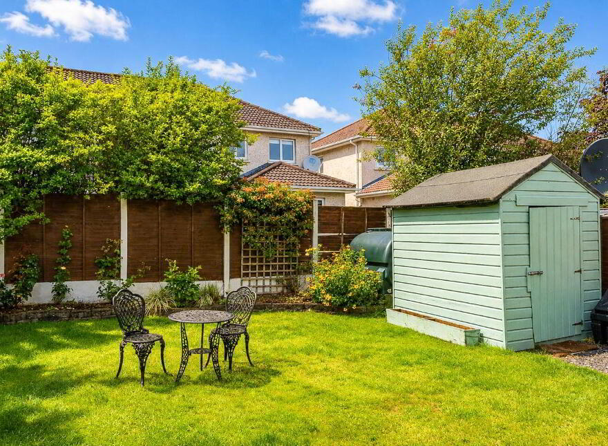 4 Woodville Court, Woodville Grange, Athlone, N37FY52