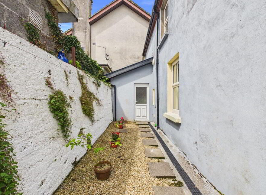 Court Lane, Athenry, H65KX94