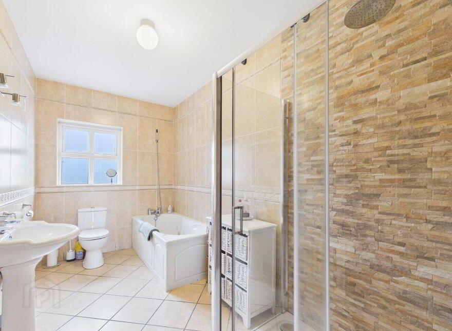 Corrafaireen, Abbeyknockmoy, H54HD32