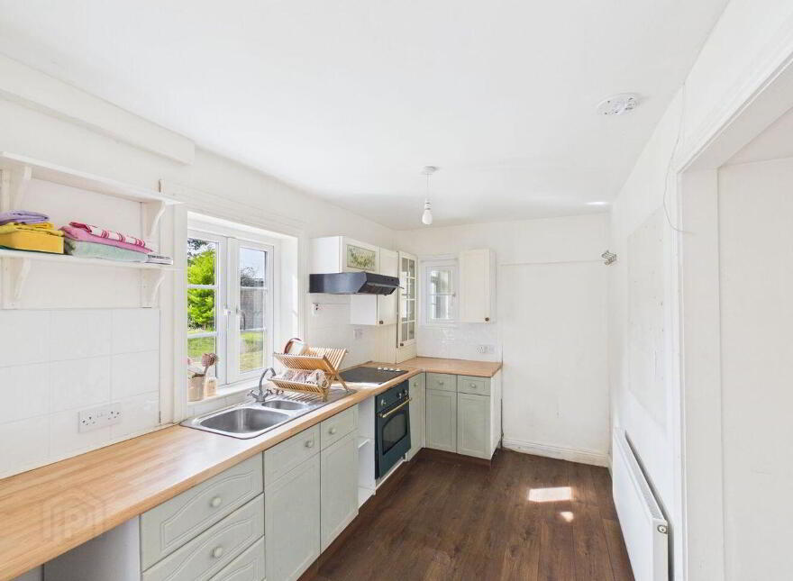 Gurteen, Clough, Ballinasloe, H53N6D9
