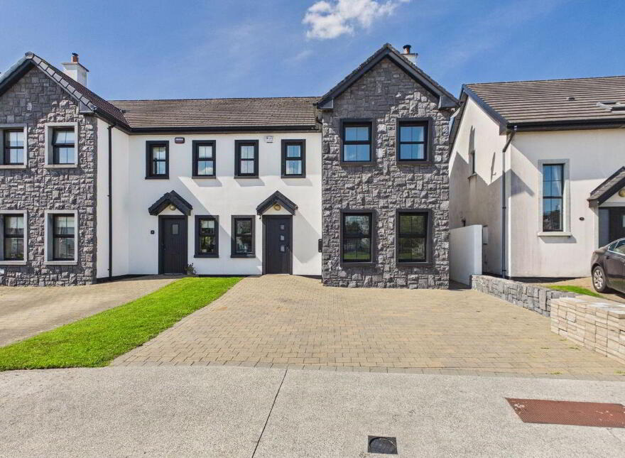 8 Cluain Na Cathrach, Caherroyn, Athenry, H65YV48