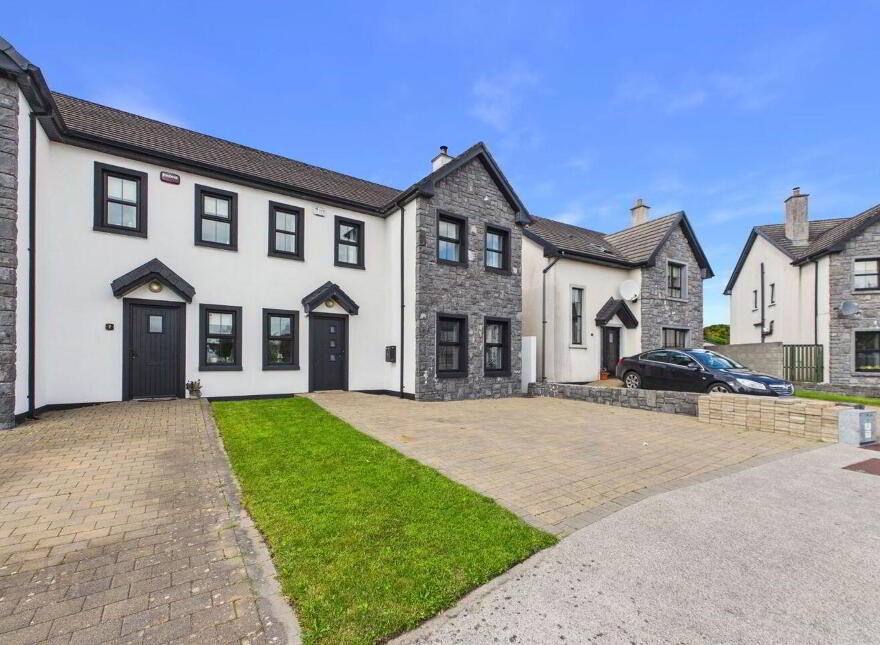 8 Cluain Na Cathrach, Caherroyn, Athenry, H65YV48