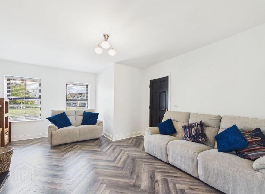 8 Cluain Na Cathrach, Caherroyn, Athenry, H65YV48