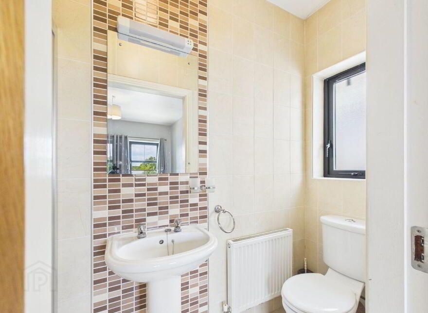 8 Cluain Na Cathrach, Caherroyn, Athenry, H65YV48