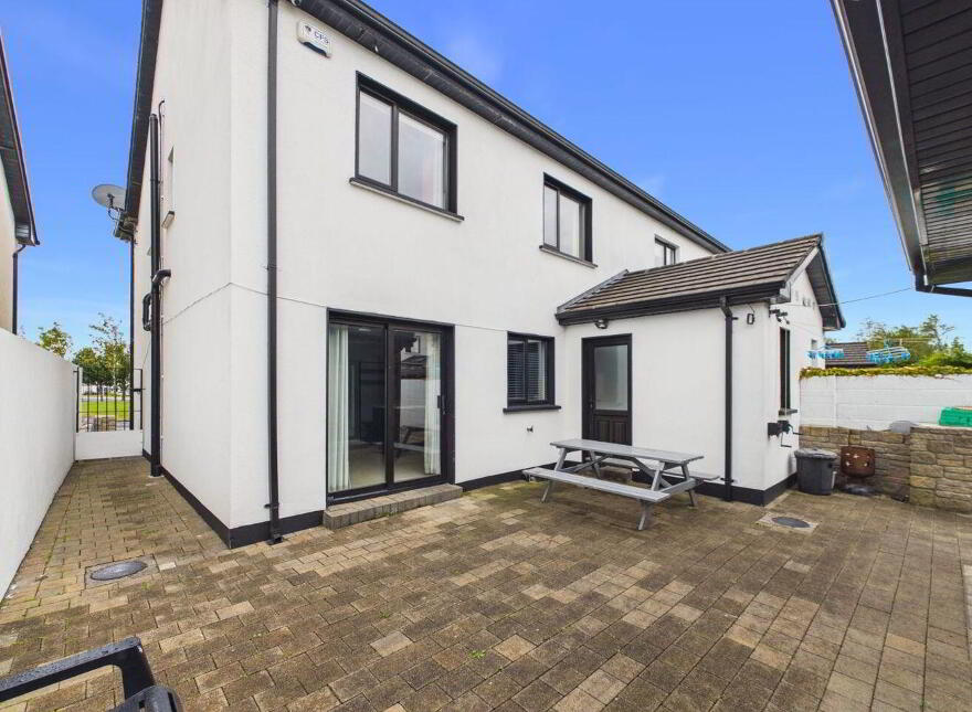 8 Cluain Na Cathrach, Caherroyn, Athenry, H65YV48