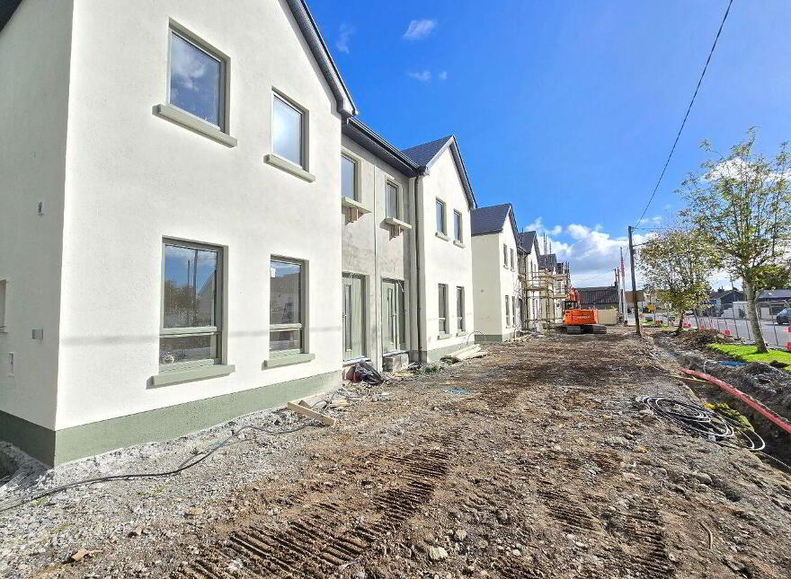 2 Cuirt Ghallagh, Castleblakeney, H53H2T3