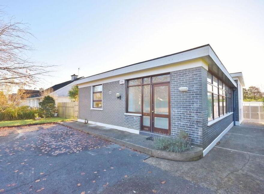 9 Castle Demesne, Ballinahow, Ballinahow, V92P8FY