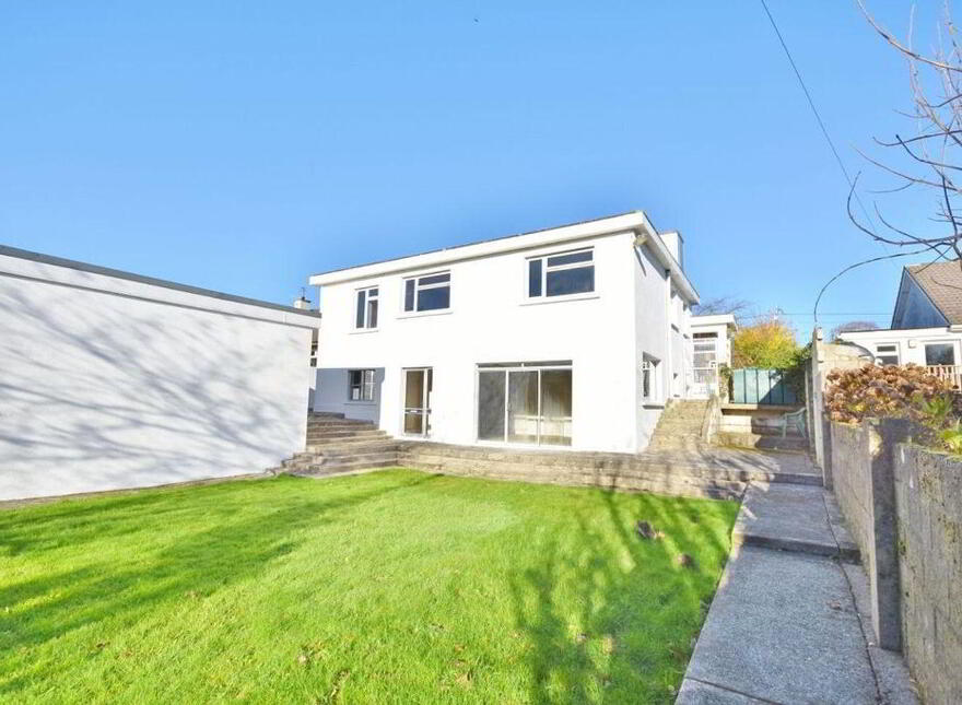 9 Castle Demesne, Ballinahow, Ballinahow, V92P8FY