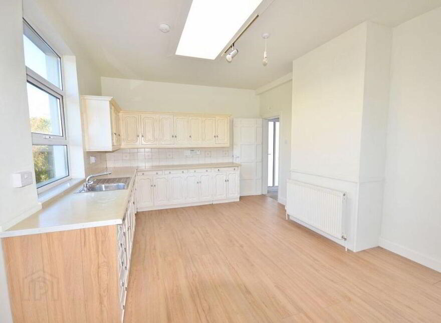 9 Castle Demesne, Ballinahow, Ballinahow, V92P8FY