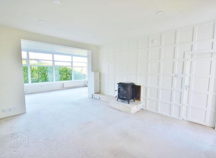 9 Castle Demesne, Ballinahow, Ballinahow, V92P8FY