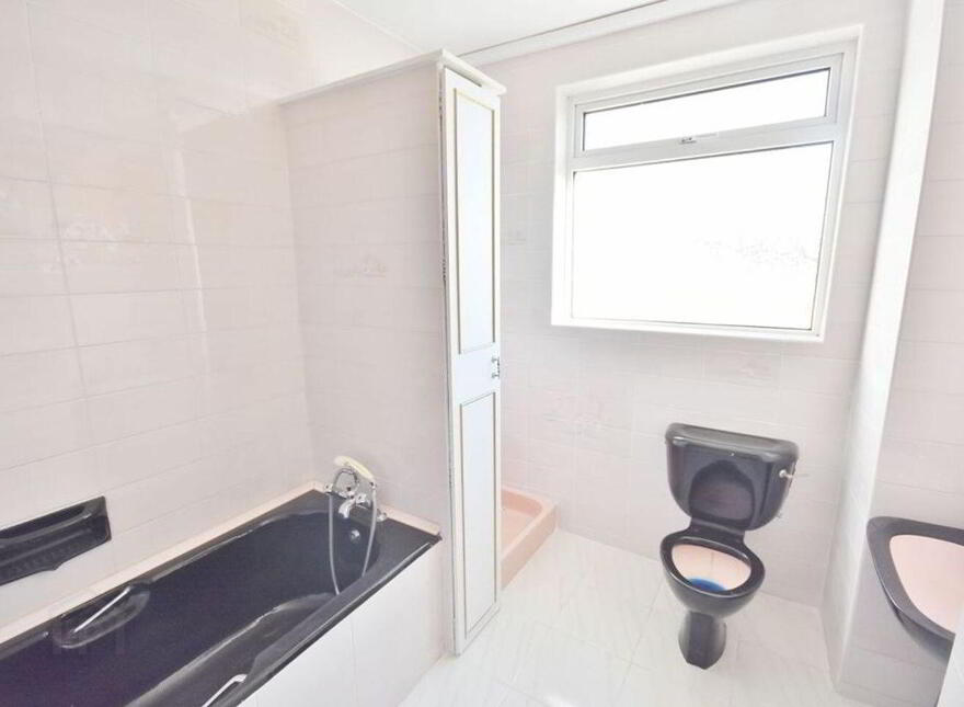 9 Castle Demesne, Ballinahow, Ballinahow, V92P8FY