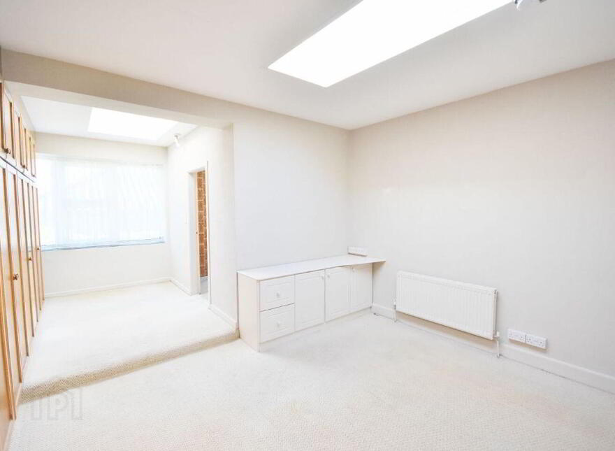 9 Castle Demesne, Ballinahow, Ballinahow, V92P8FY