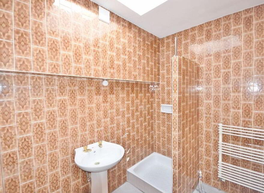 9 Castle Demesne, Ballinahow, Ballinahow, V92P8FY