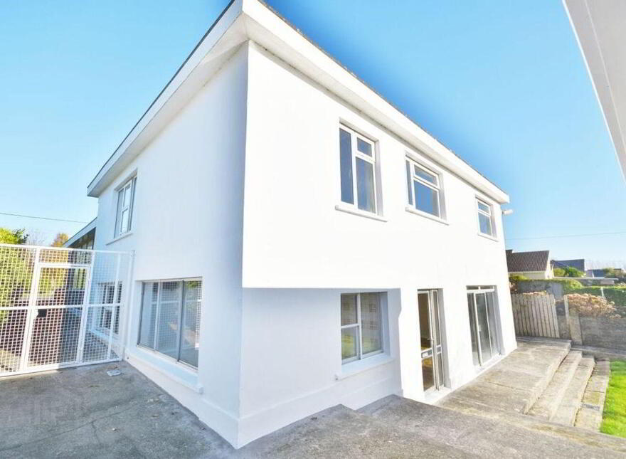9 Castle Demesne, Ballinahow, Ballinahow, V92P8FY