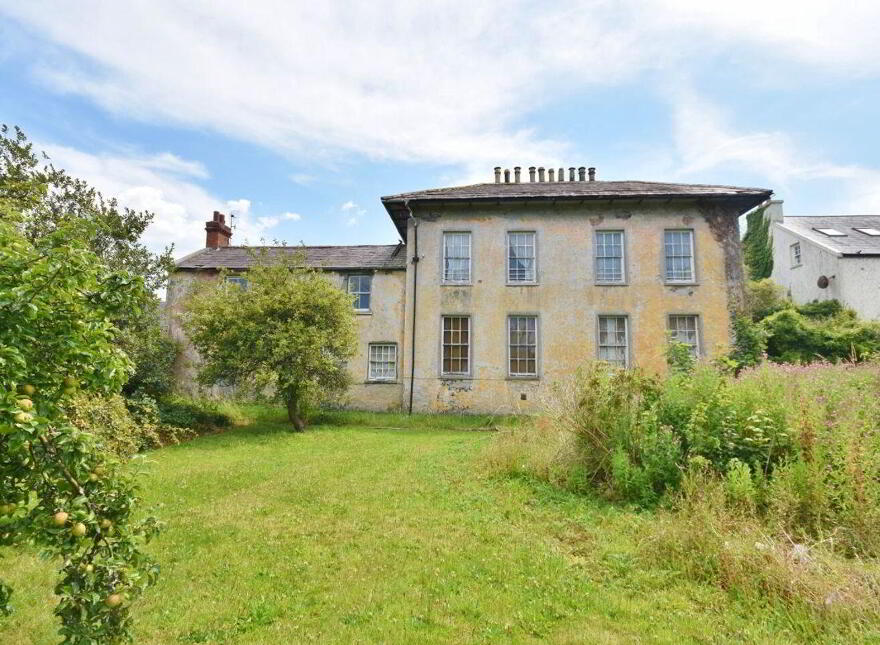 Strand House, Strand Street, Tralee, V92N6XC