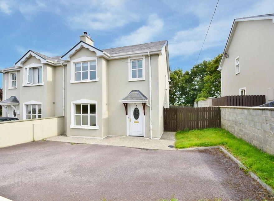 4 Cloonametagh, Abbeydorney, V92FW27 photo