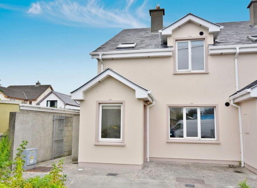 1 Abbey Court, Ardfert, V92E092 photo