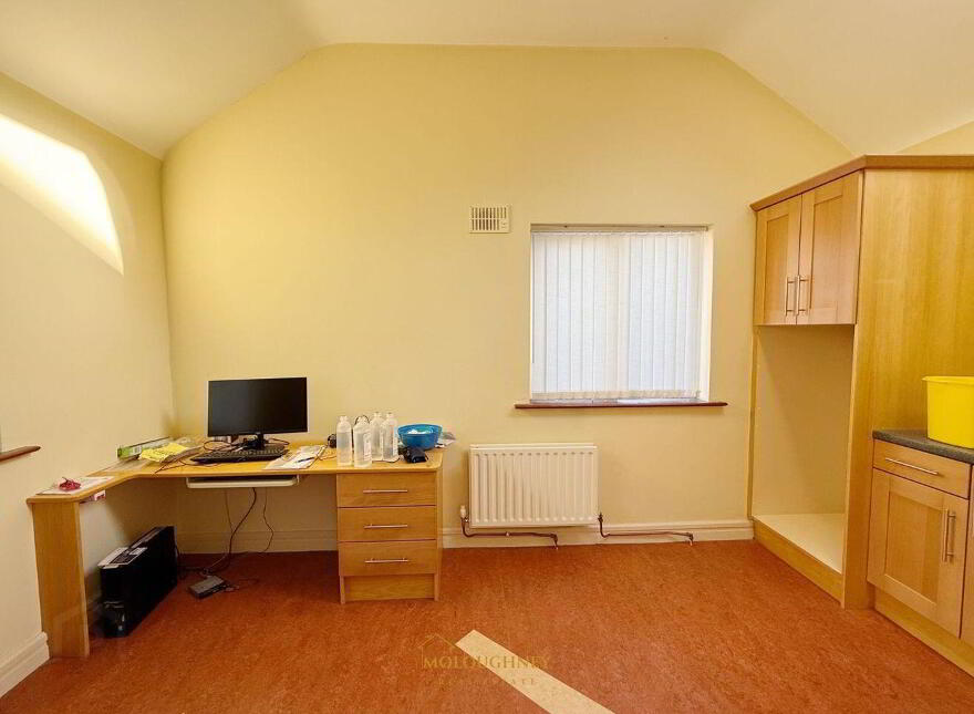 Moore Street Medical Centre, Cappamore, V94C1X4