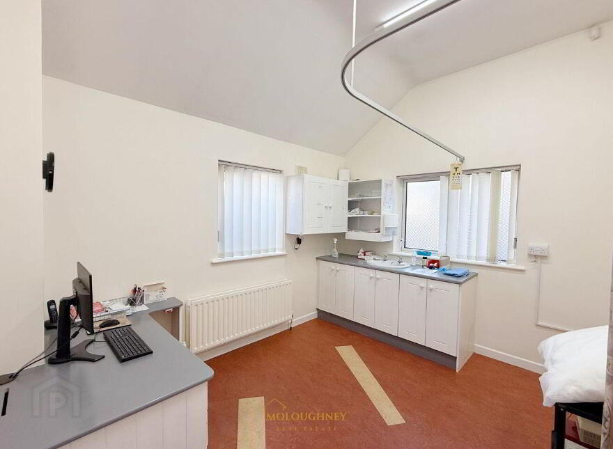Moore Street Medical Centre, Cappamore, V94C1X4