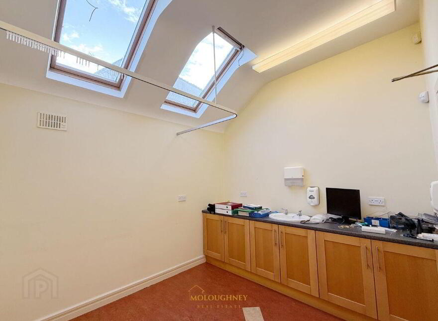 Moore Street Medical Centre, Cappamore, V94C1X4