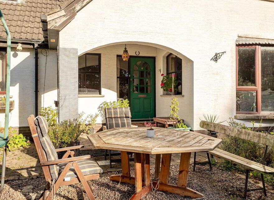 Drummood House, 62 Lisbarnet Road, Comber, Newtownards, BT23 6DW