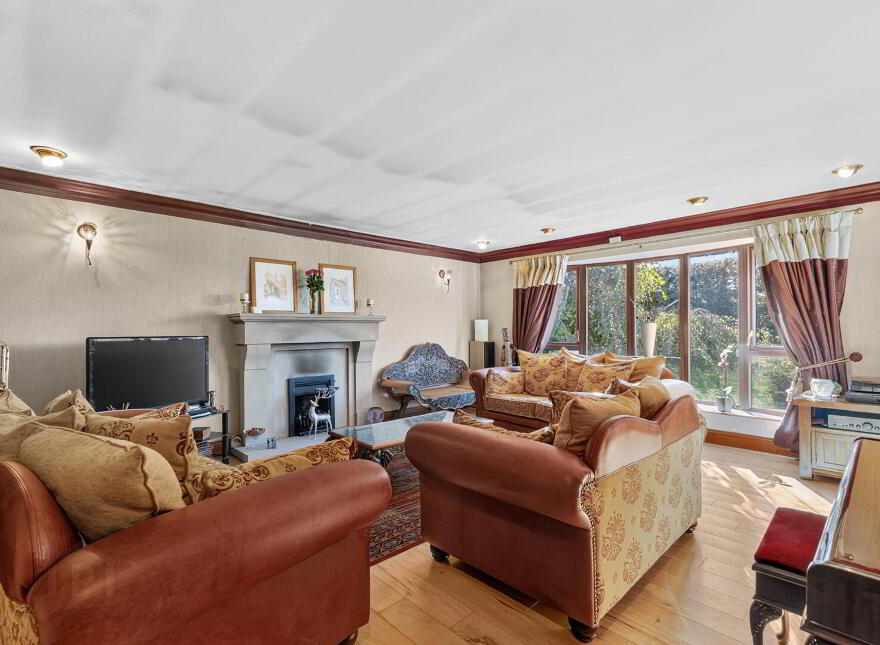 Drummood House, 62 Lisbarnet Road, Comber, Newtownards, BT23 6DW