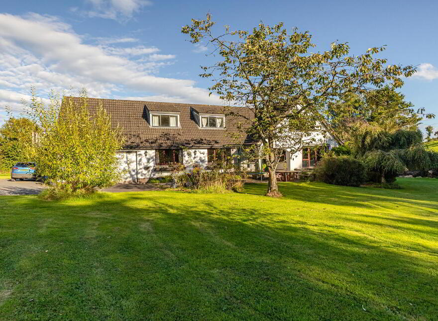 Drummood House, 62 Lisbarnet Road, Comber, Newtownards, BT23 6DW