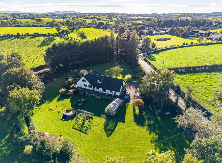 Drummood House, 62 Lisbarnet Road, Comber, Newtownards, BT23 6DW