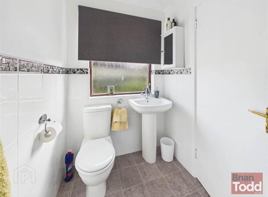 Linn Road, Larne, BT40 2BQ