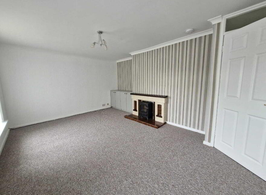 8 Toragh Park, Newry, BT34 2QS