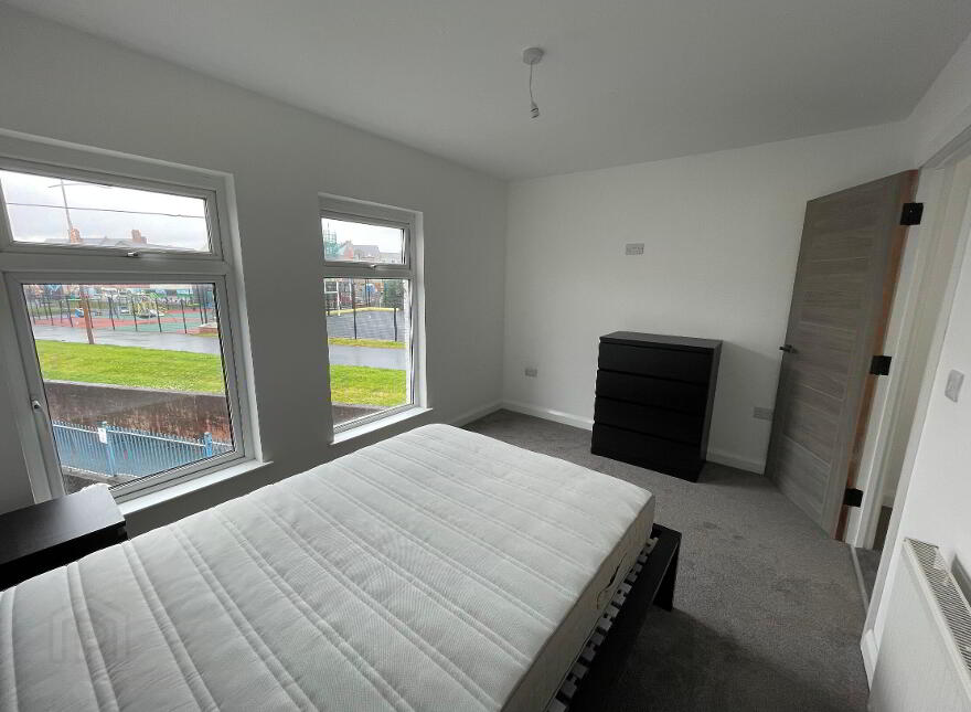21 Chobham Street, Bloomfield, Belfast, BT5 5BL