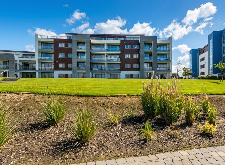 68 Jolly Mariner, Coosan, Athlone, N37K640