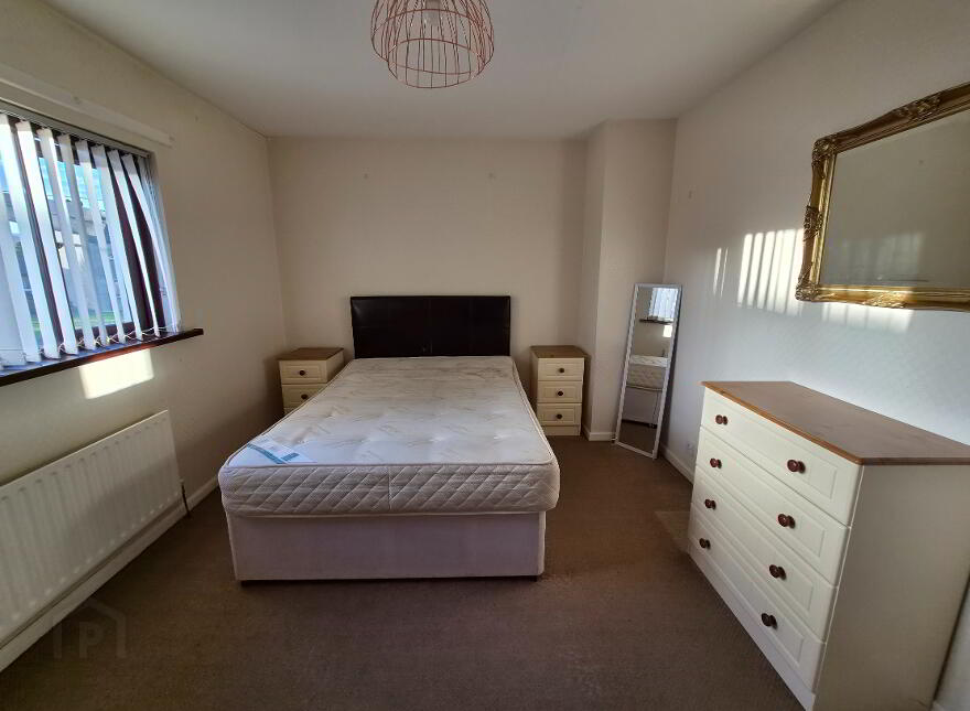20 Carrigneagh Road, Kilkeel, BT34 4NE