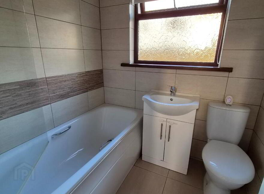 20 Carrigneagh Road, Kilkeel, BT34 4NE