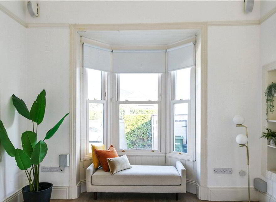Cove Villa, 1A Lower Albert Road, Sandycove, A96A3T9