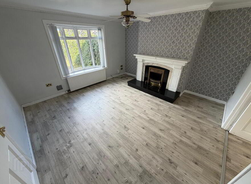 102 Fruithill Park, Belfast, BT11 8GF