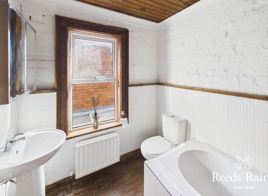 16 Rossmore Avenue, Ormeau, Belfast, BT7 3HB
