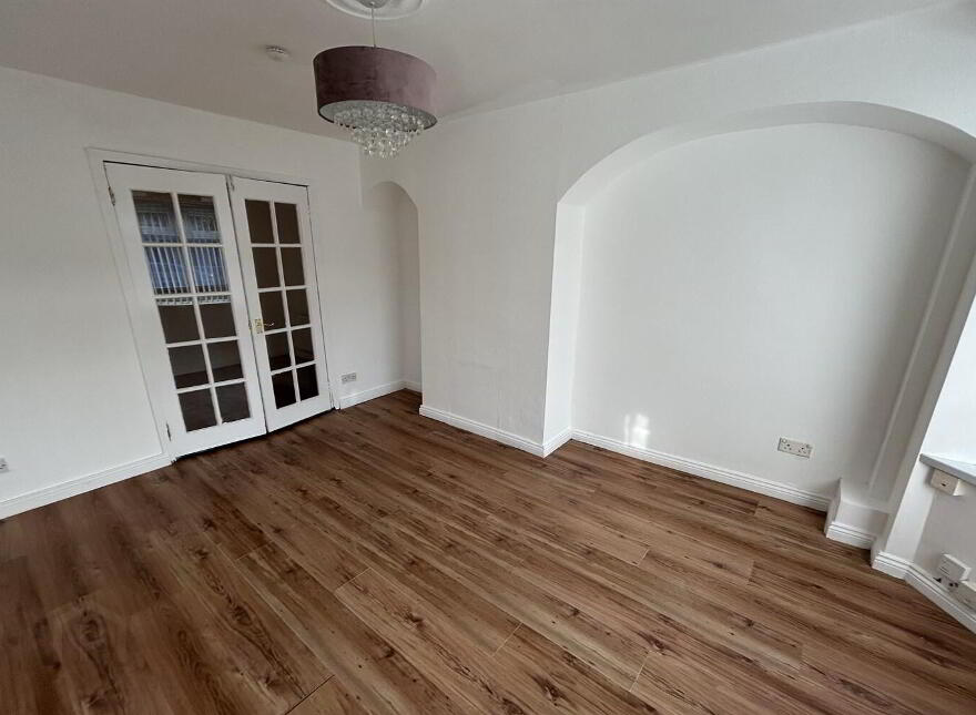 38 Eskdale Gardens, Belfast, BT14 7NQ