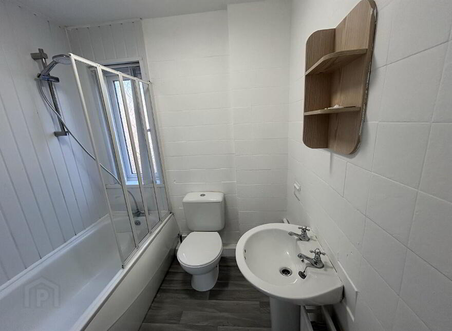 38 Eskdale Gardens, Belfast, BT14 7NQ