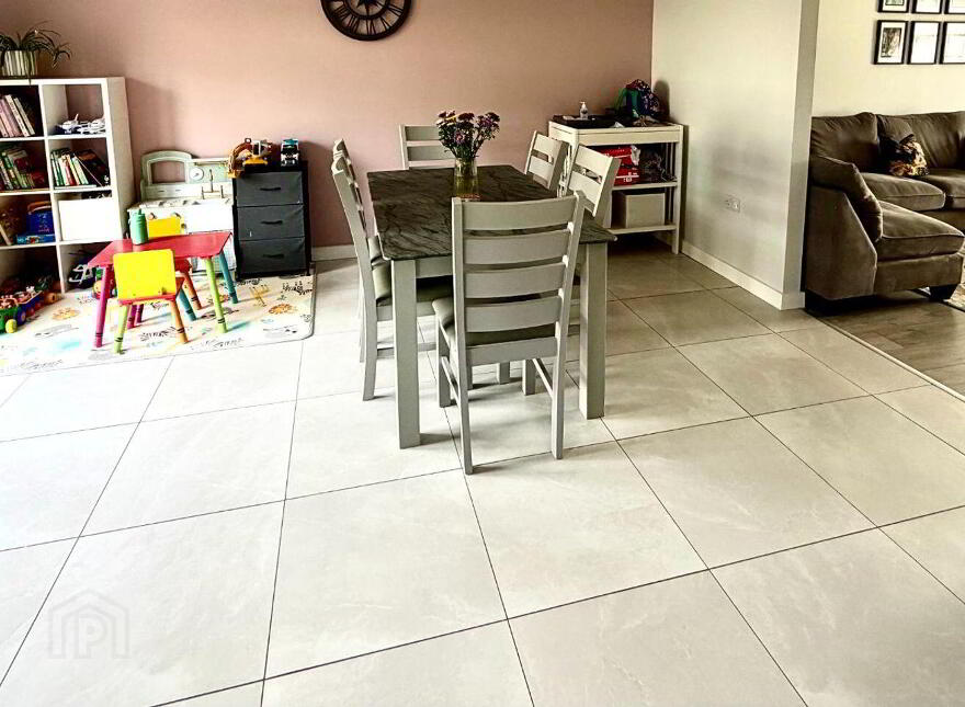 3 College View Green, Castlebar, F23N594