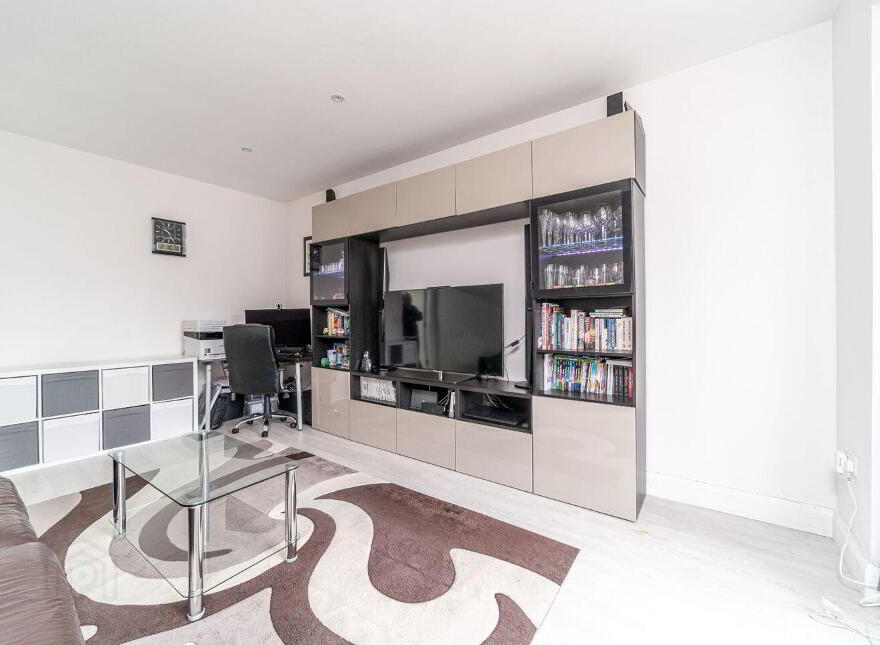 32 Market Square, Newcastle, Newcastle, D22E1R0