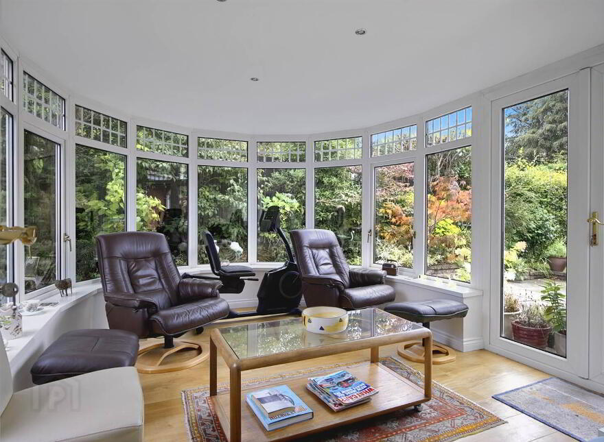 2 Old Quay Court, Cultra, Holywood, BT18 0HT