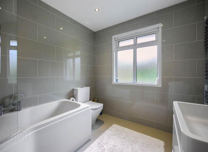 2 Old Quay Court, Cultra, Holywood, BT18 0HT