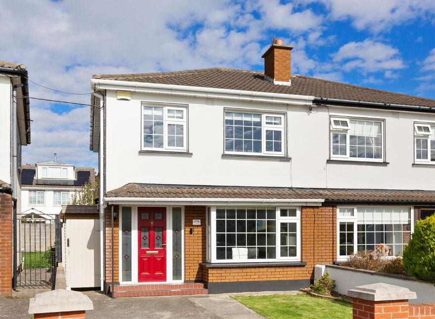 215 Glenvara Park, Knocklyon, Knocklyon, D16TY82