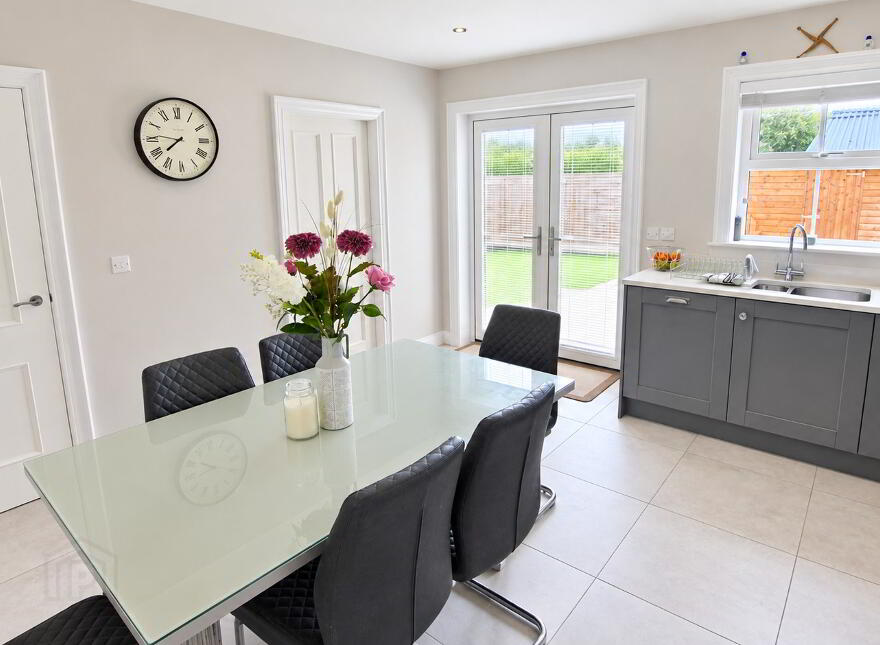 27 Tamlaght Meadows, Omagh, BT78 5NZ
